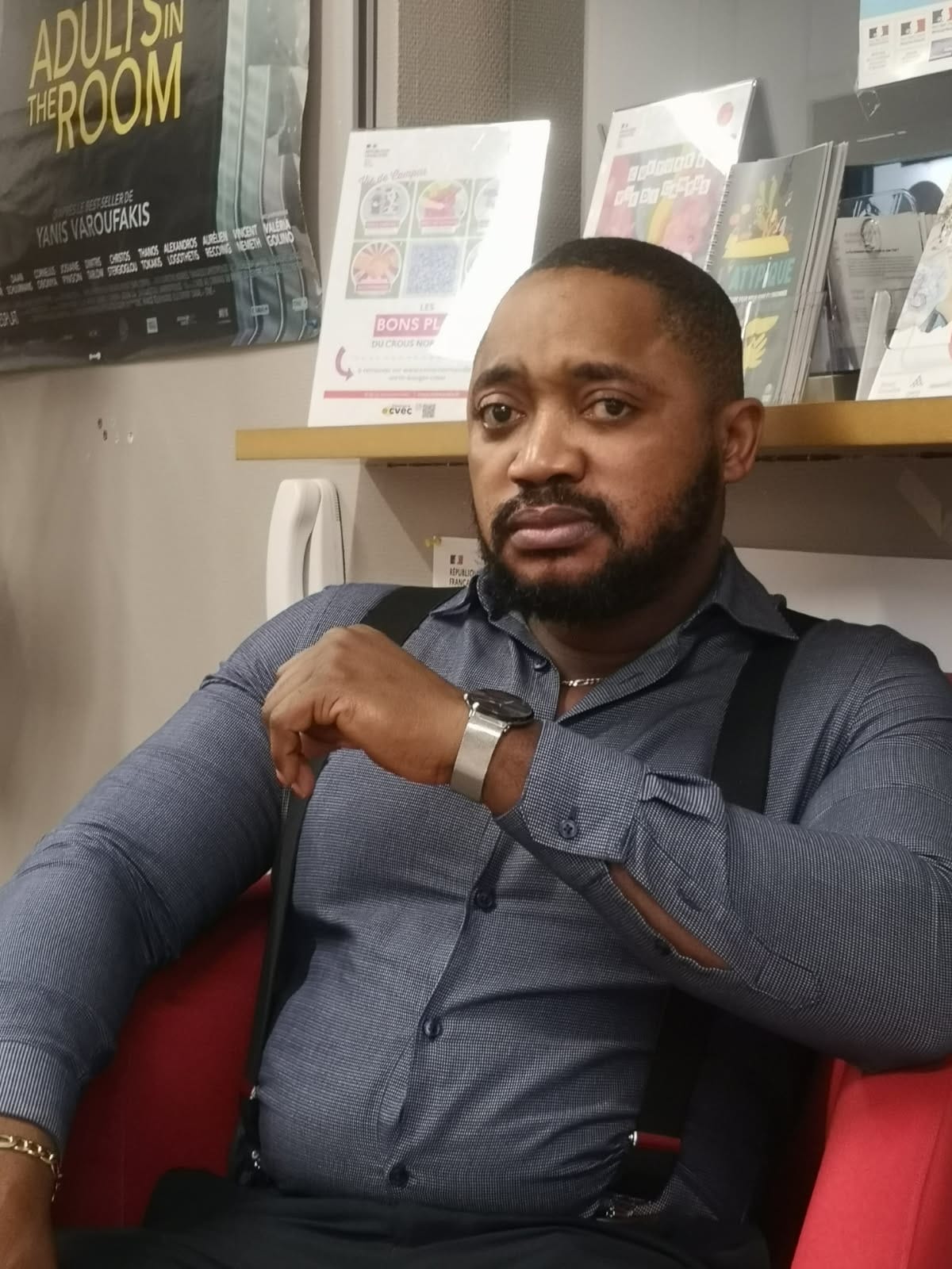 Prénom Nom, présidente de l’association Nimba